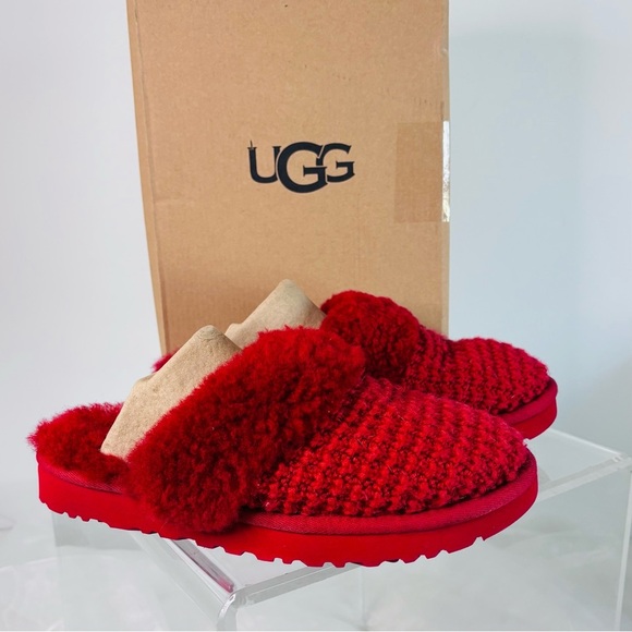 UGG Women's Disquette Slipper, Red, 9 - Picture 3 of 7